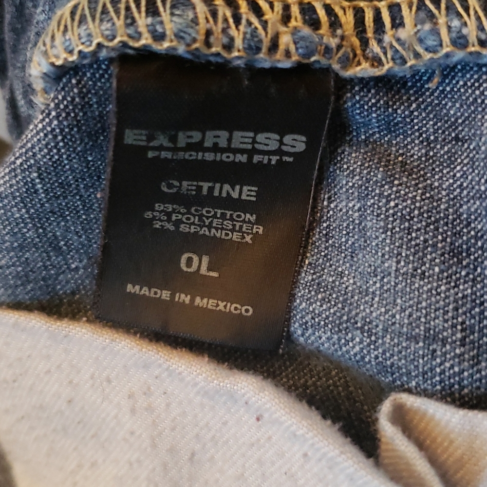 Express Denim - Picture 5 of 5